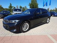 Gebraucht BMW 318 M Sport 156 PS (114 kW) 2023 Black sapphire metallic Kombi