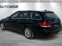 Używany Mercedes E220 170 KM (125 kW) 2013 Czarny Sedan/Limuzyna