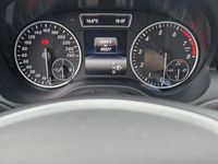 Gebraucht Mercedes GLA200 156 PS (114 kW) 2015 Blau SUV