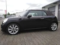 Gebraucht Mini Cooper Cabriolet 122 PS (89 kW) 2013 Iced chocolate metallic Cabrio