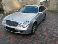 Gebraucht Mercedes E220 150 PS (110 kW) 2006 Silber Kombi