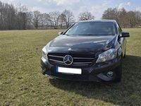 Gebraucht Mercedes A200 136 PS (100 kW) 2014 Schwarz Limousine