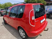 Gebraucht Skoda Roomster Fresh 105 PS (77 kW) 2014 Rot Van / Kleinbus
