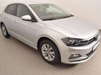 Gebraucht VW Polo Highline 95 PS (69 kW) 2018 Silber metallic Limousine