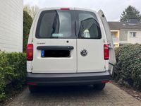 Second-hand VW Caddy 102 CP (75 kW) 2020 Alb Monovolum