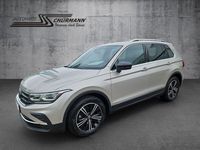 Gebraucht VW Tiguan Move 150 PS (110 kW) 2023 Silber SUV
