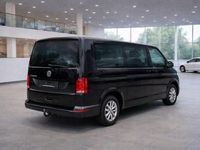 Gebraucht VW Caravelle Comfortline 150 PS (110 kW) 2021 Deep black perleffekt Van / Kleinbus