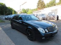 Second-hand Mercedes E240 177 CP (130 kW) 2002 Albastru Berlinǎ