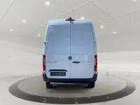 Gebraucht Mercedes Sprinter 170 PS (125 kW) 2024 Arktikweiss Van