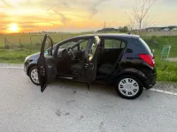 Gebraucht Opel Corsa Innovation 101 PS (74 kW) 2011 Saphirschwarz mineraleffekt Kleinwagen