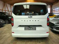 Gebraucht Ford Tourneo Custom Titanium 136 PS (100 kW) 2025 Frostweiß Van