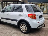 Gebraucht Suzuki SX4 120 PS (88 kW) 2012 Weiß Limousine