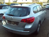 Gebraucht Opel Astra 140 PS (102 kW) 2014 Grau Kombi