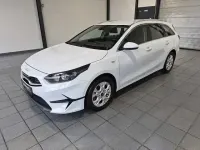 Gebraucht Kia Ceed Vision 136 PS (100 kW) 2023 Weiß Kleinwagen