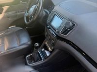 Gebraucht VW Sharan 150 PS (110 kW) 2019 Weiß Van / Kleinbus