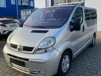 Gebraucht Renault Trafic 135 PS (99 kW) 2005 Silber Van / Kleinbus