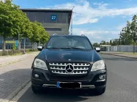 Gebraucht Mercedes ML300 204 PS (150 kW) 2010 Schwarz SUV