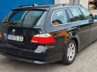 Gebraucht BMW 525 197 PS (144 kW) 2006 Schwarz Kombi
