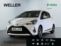 Gebraucht Toyota Yaris Hybrid Team 101 PS (74 kW) 2018 Schneeweiß Kleinwagen