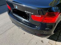 Second-hand BMW 320 184 CP (135 kW) 2012 Negru Berlinǎ