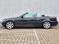Gebraucht BMW 320 Cabriolet Basis 150 PS (110 kW) 2006 Schwarz Cabrio