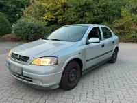 Gebraucht Opel Astra 75 PS (55 kW) 1998 Grau Limousine