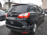 Używany Ford Grand C-Max 125 KM (91 kW) 2019 Czarny Minivan