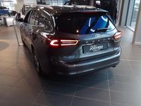 Neu Ford Focus 155 PS (114 kW) 2026 Grau Kombi