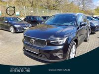Gebraucht Volvo XC40 Core 129 PS (94 kW) 2024 Schwarz onyx black / metallic SUV