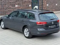 Gebraucht VW Passat Trendline 150 PS (110 kW) 2018 Grau Kombi