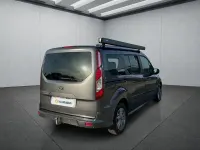 Gebraucht Ford Tourneo 120 PS (88 kW) 2022 Grau Van / Kleinbus