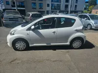 Używany Toyota Aygo Cool 68 KM (50 kW) 2014 Biały Hatchback
