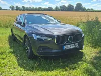 Gebraucht Volvo V90 Momentum 235 PS (172 kW) 2021 Grau Kombi