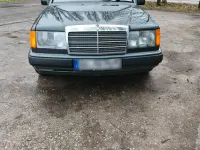 Gebraucht Mercedes E230 132 PS (97 kW) 1991 Grau Limousine