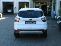 Gebraucht Ford Kuga Titanium 150 PS (110 kW) 2017 Weiß SUV