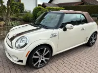 Used Mini Cooper Cabriolet 122 HP (89 kW) 2010 Beige Cabriolet