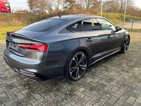 Gebraucht Audi A5 Sportback S-Line 204 PS (150 kW) 2023 Daytonagrau perleffekt Kleinwagen