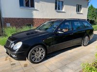 Gebraucht Mercedes E220 170 PS (125 kW) 2008 Schwarz Kombi