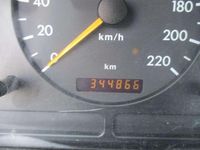 Gebraucht Mercedes ML320 218 PS (160 kW) 2002 Silber SUV