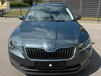 Gebraucht Skoda Superb 190 PS (139 kW) 2016 Grau Kombi