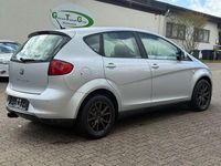 Gebraucht Seat Altea Stylance 160 PS (117 kW) 2012 Silber Van / Kleinbus