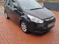 Second-hand Ford B-MAX SYNC Edition 95 CP (69 kW) 2014 Negru Monovolum