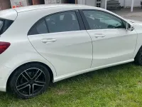 Gebraucht Mercedes A180 122 PS (89 kW) 2017 Weiß Limousine