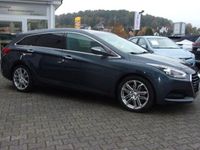 Gebraucht Hyundai i40 Style 165 PS (121 kW) 2017 Blau Kombi