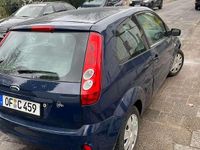 Gebraucht Ford Fiesta 60 PS (44 kW) 2007 Blau Kleinwagen