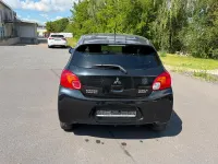 Gebraucht Mitsubishi Space Star 80 PS (58 kW) 2015 Schwarz Kleinwagen