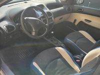 Gebraucht Peugeot 206 60 PS (44 kW) 2005 Silber Kleinwagen