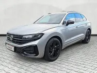 Neu VW Touareg R-line 286 PS (210 kW) 2026 Oyster silver metallic SUV