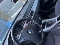 Gebraucht BMW 318 129 PS (94 kW) 2007 Andere farben Limousine