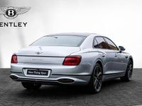 Gebraucht Bentley Flying Spur 551 PS (405 kW) 2024 Silber Limousine
